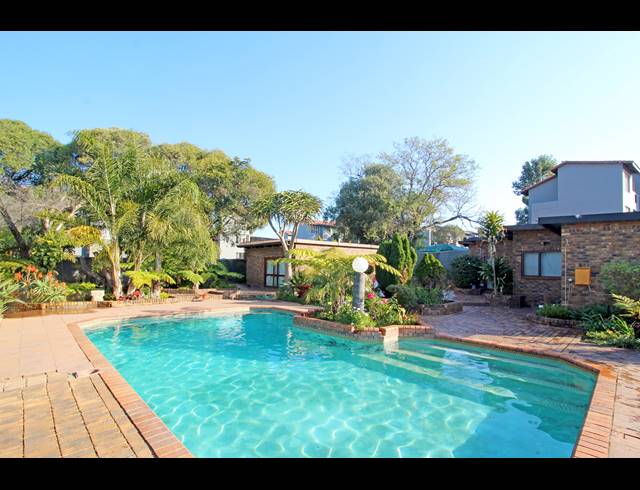 2 BEDROOM APARTMENT FOR SALE IN NORTHGATE